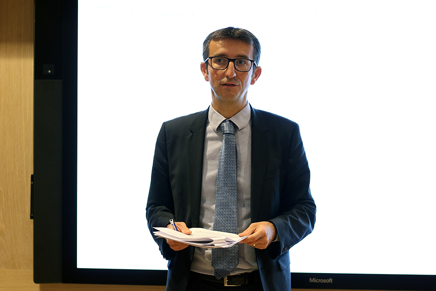 Martin Spolc with his presentation on EC policies to promote sustainable finance