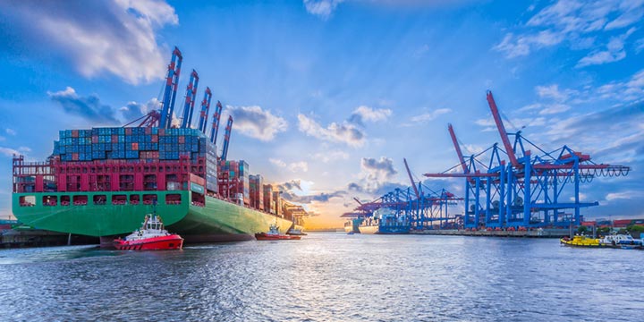 Opinion: A Trumpian Turn in EU Trade Politics and the Silence of Germany News Contatiner Ship